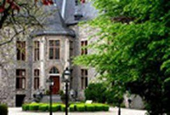 Chateau Hotel 4*